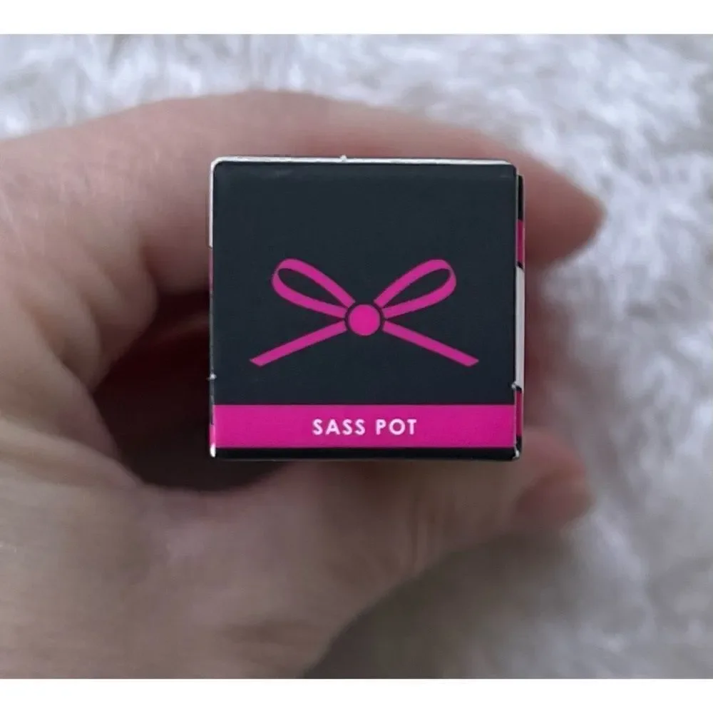 NIB Ciate London Liquid Velvet Lipstick Moisturizing Matte Liquid Lipstick